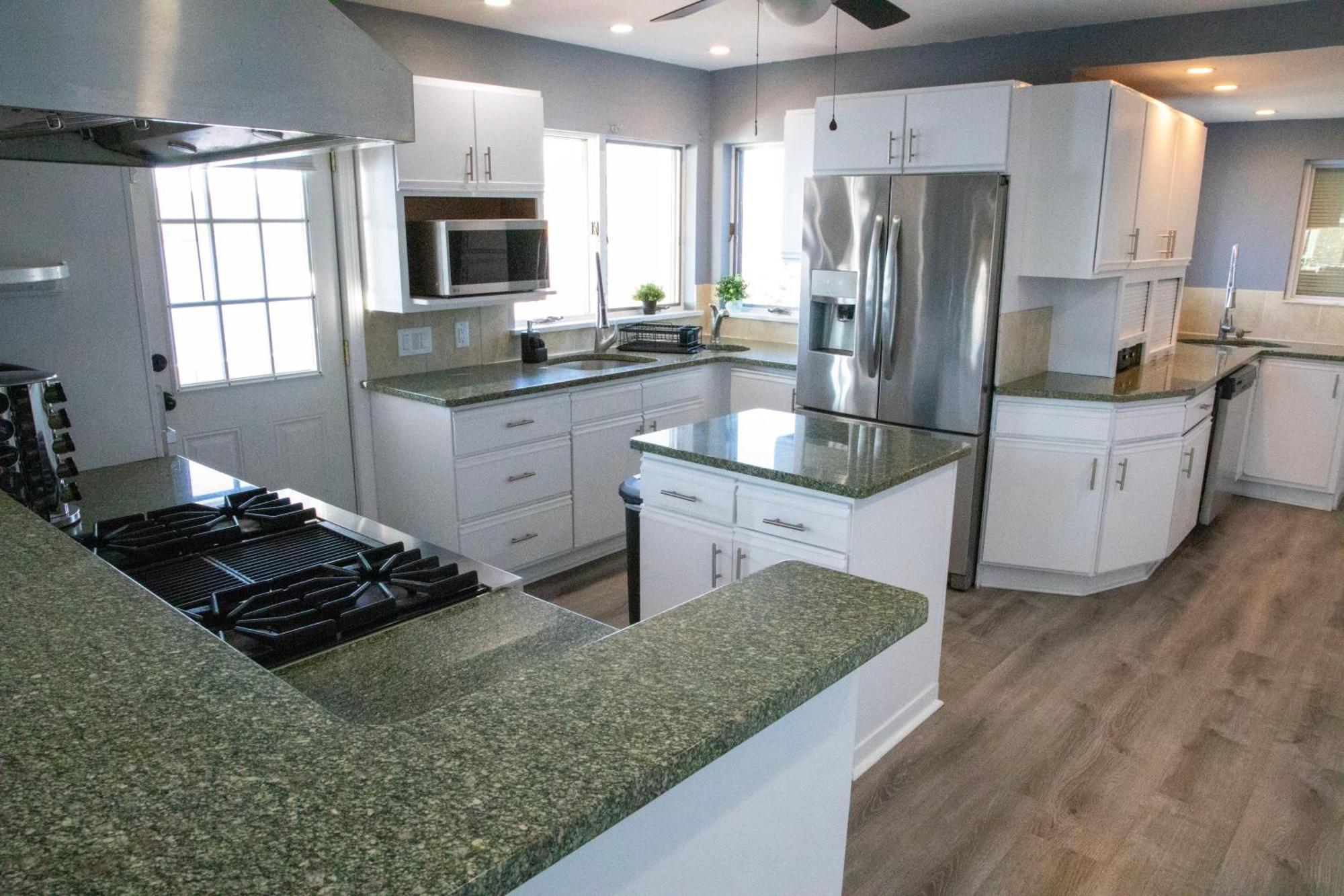 Spectacular Home With A Amazing Ocean - River View Groton Eksteriør bilde