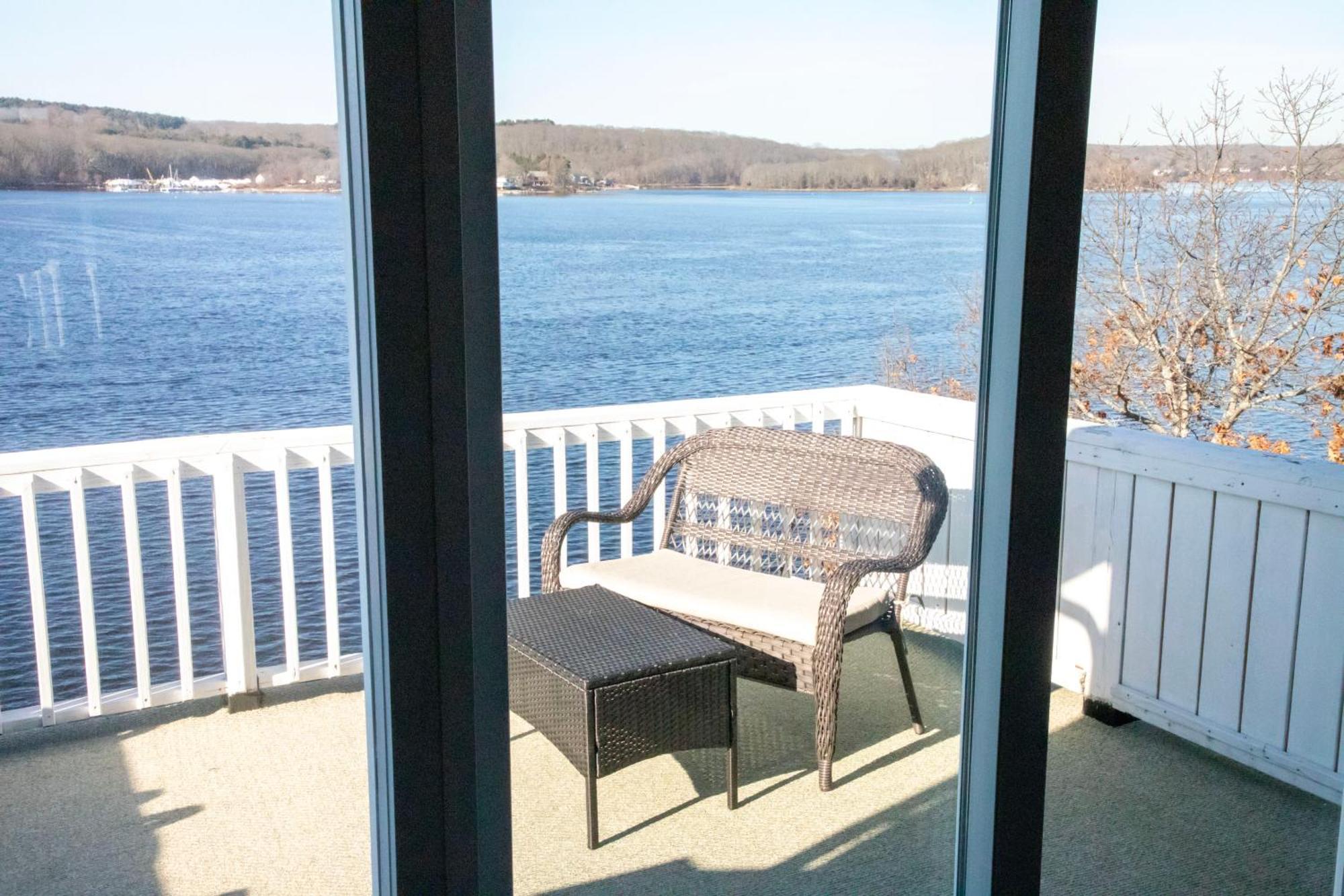 Spectacular Home With A Amazing Ocean - River View Groton Eksteriør bilde